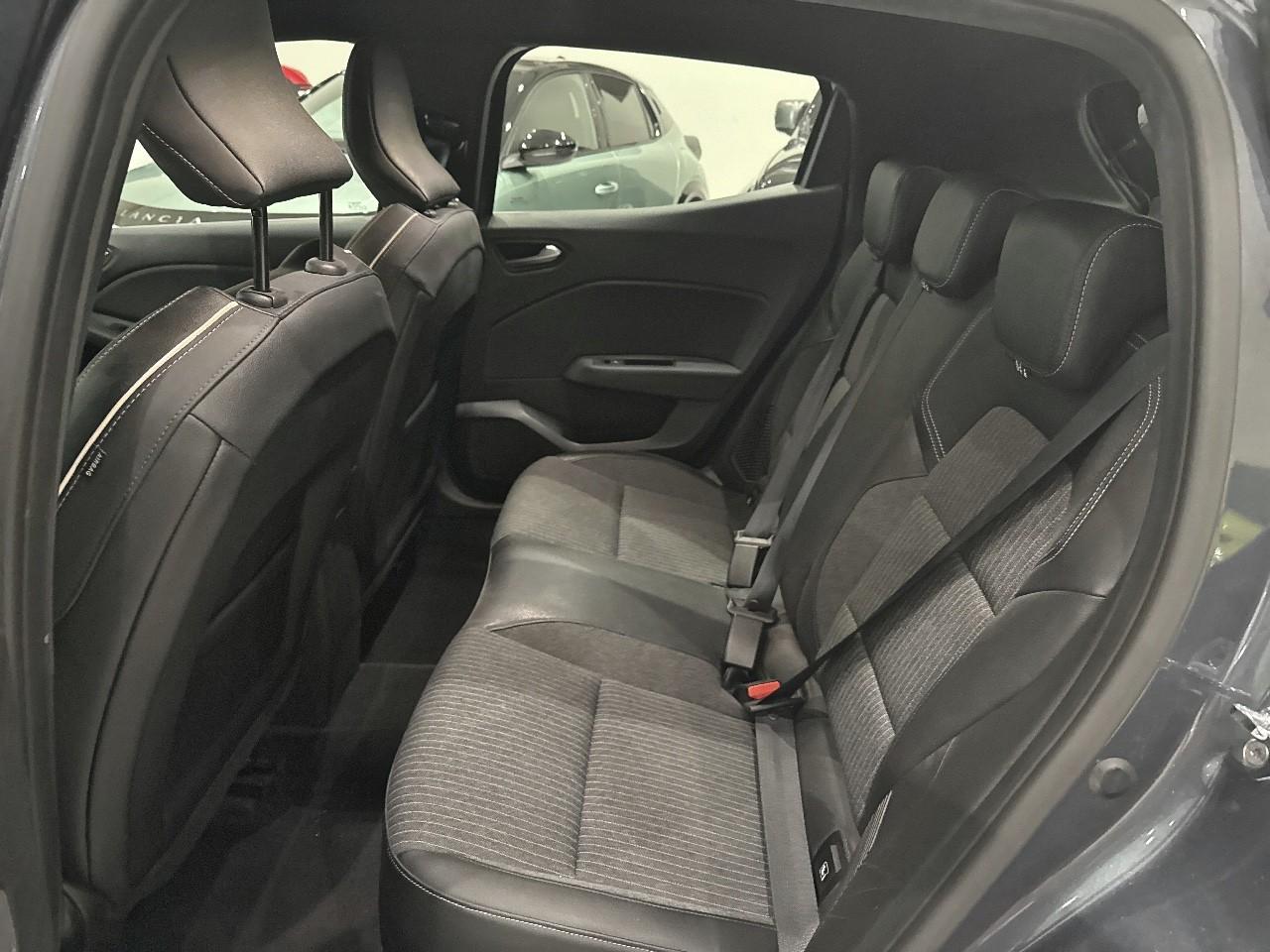 Renault Renault Clio usata, con Climatizzatore