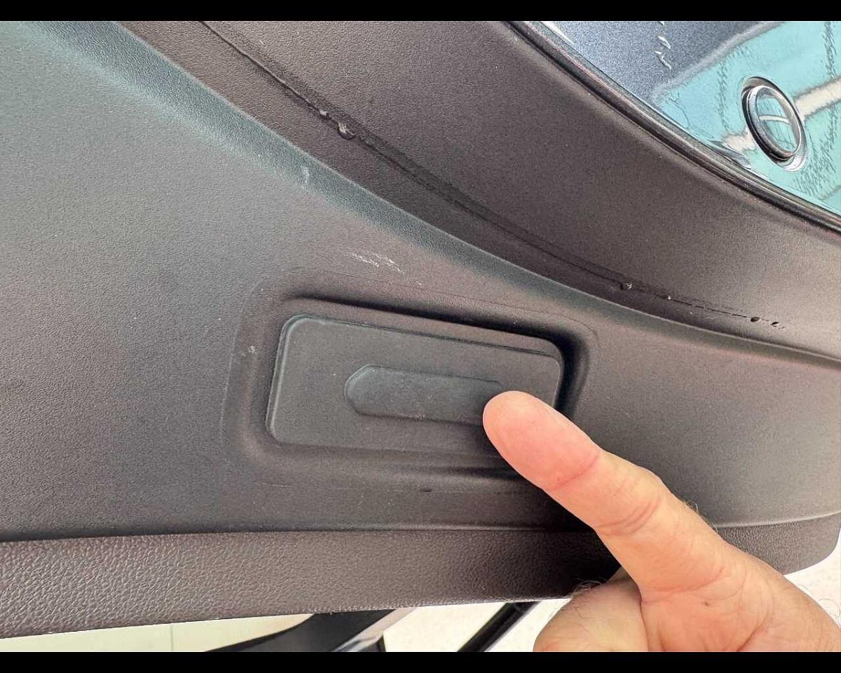 Renault Renault Espace usata, con portabagagli elettrico