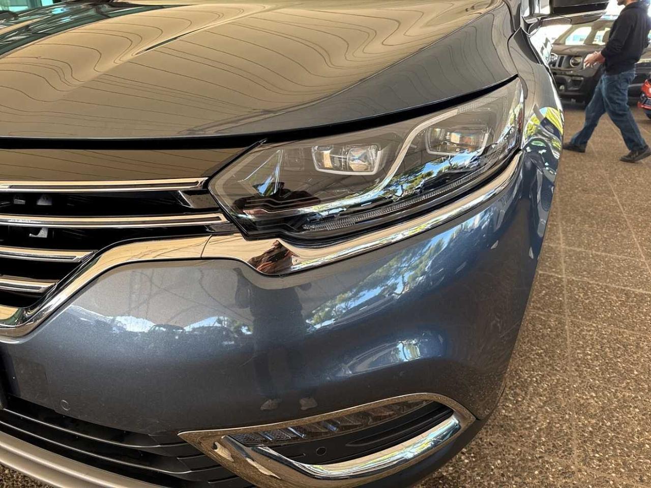 Renault Renault Espace usata, con portabagagli elettrico