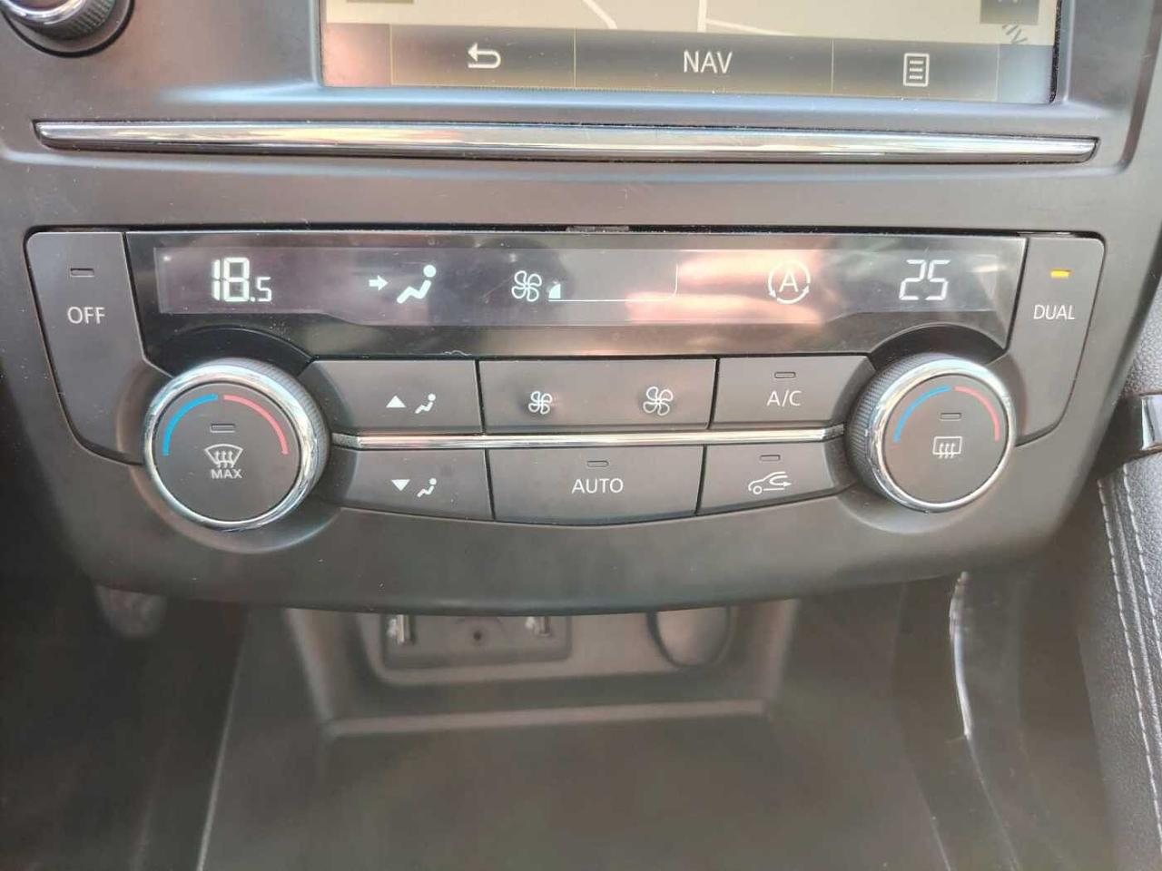 Renault Renault Kadjar usata, con aletta parasole con specchio non illuminata