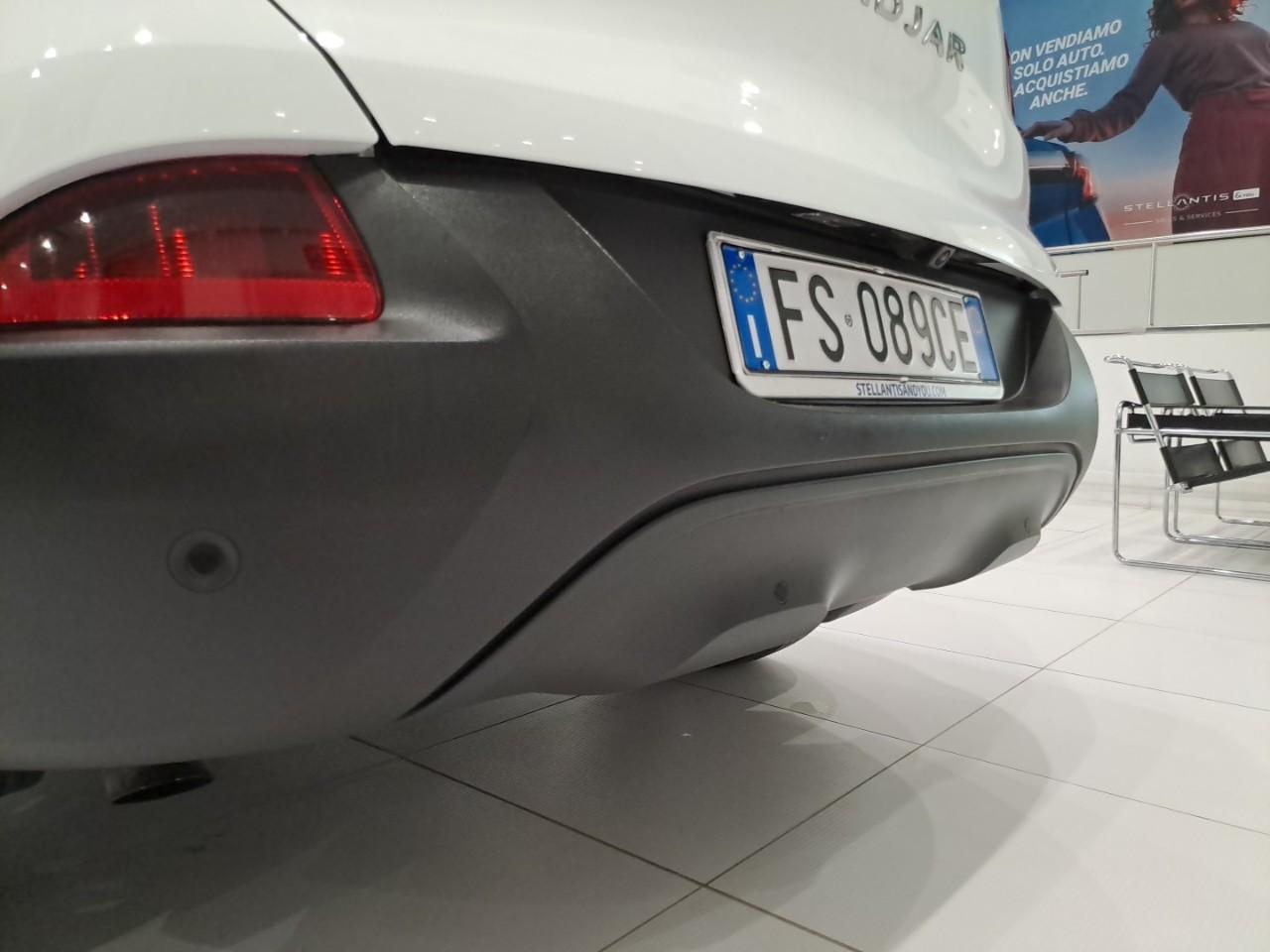 Renault Renault Kadjar usata, con alzacristalli elettrici anteriori , numero ad impulso 1, alzacristalli elettrici posteriori