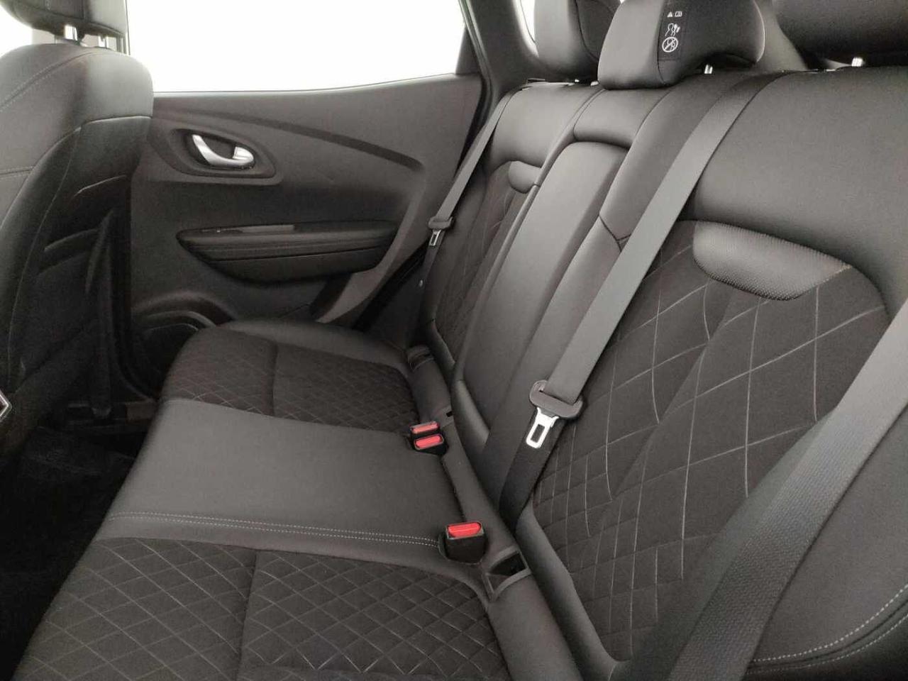 Renault Renault Kadjar usata, con aletta parasole illuminata