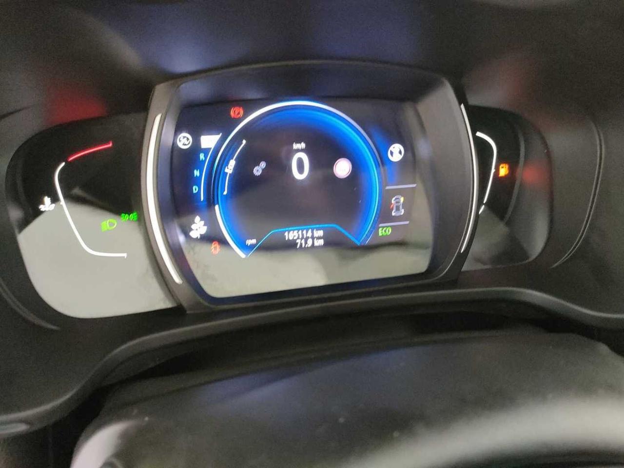 Renault Renault Kadjar usata, con console centrale nera