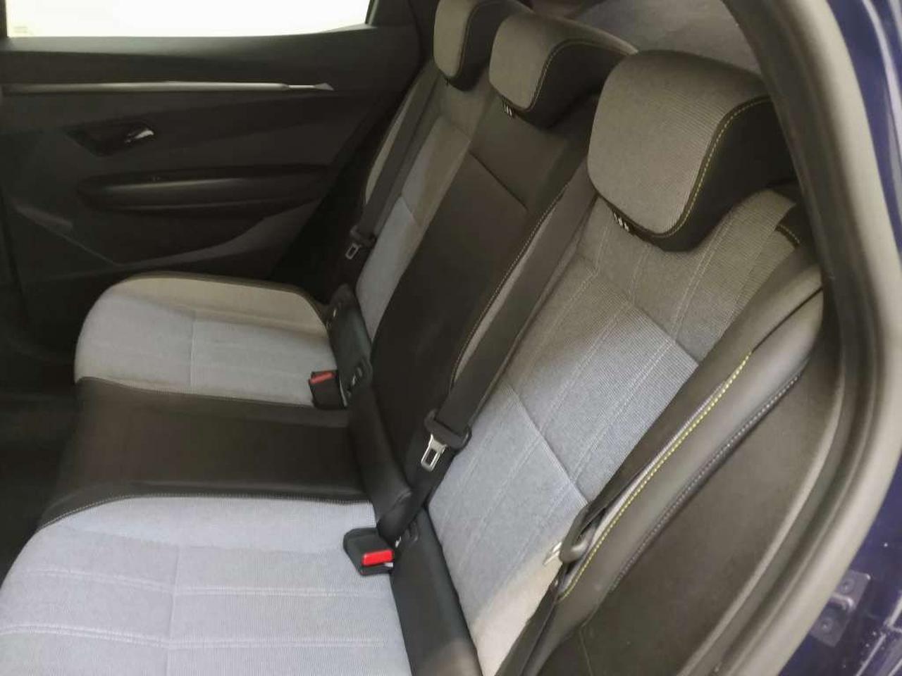 Renault Renault Megane usata, con cerchi in lega