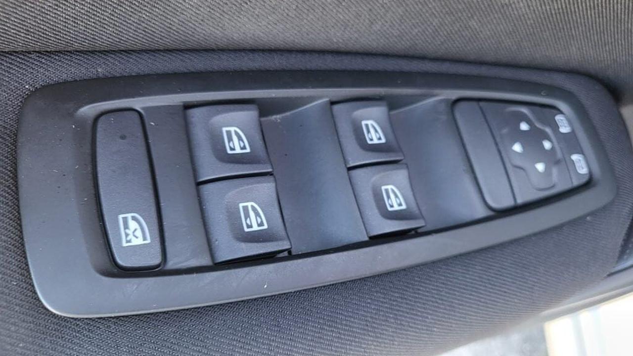 Renault Renault Megane usata, con accensione automatica fari e tergicristalli