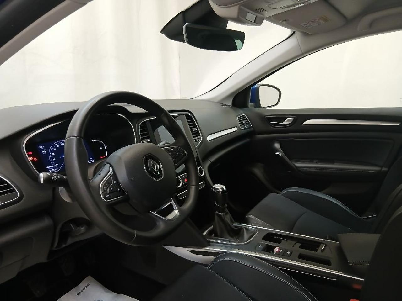 Renault Renault Megane usata, con cerchi in lega