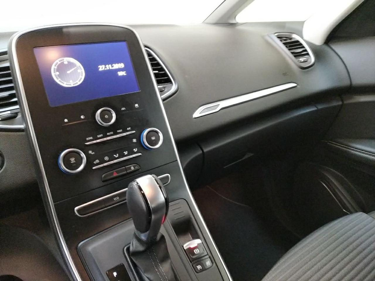 Renault Renault Scenic usata, con navigatore