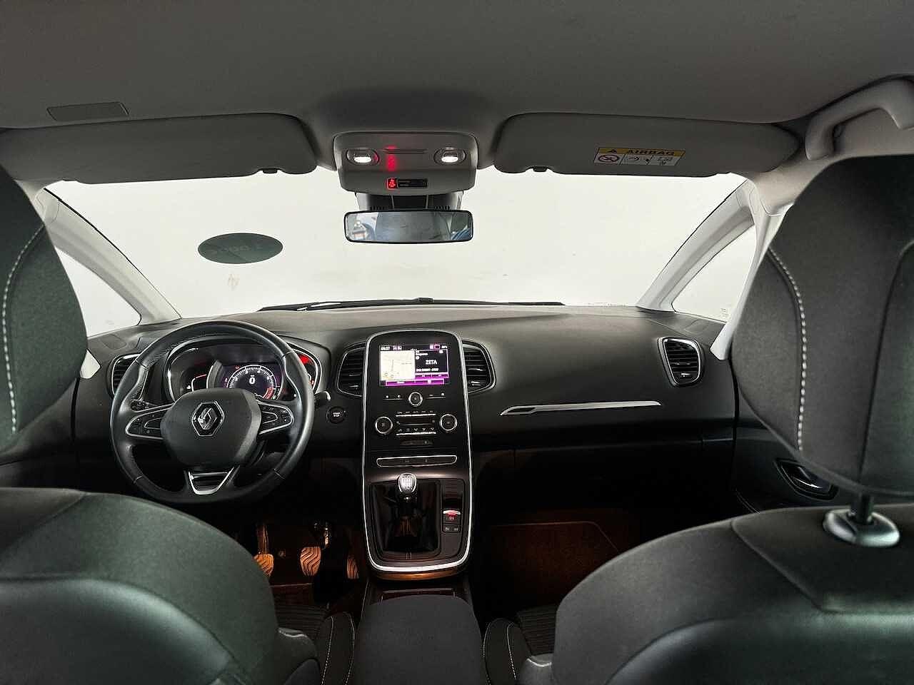 Renault Renault Scenic usata, con 5 sedili