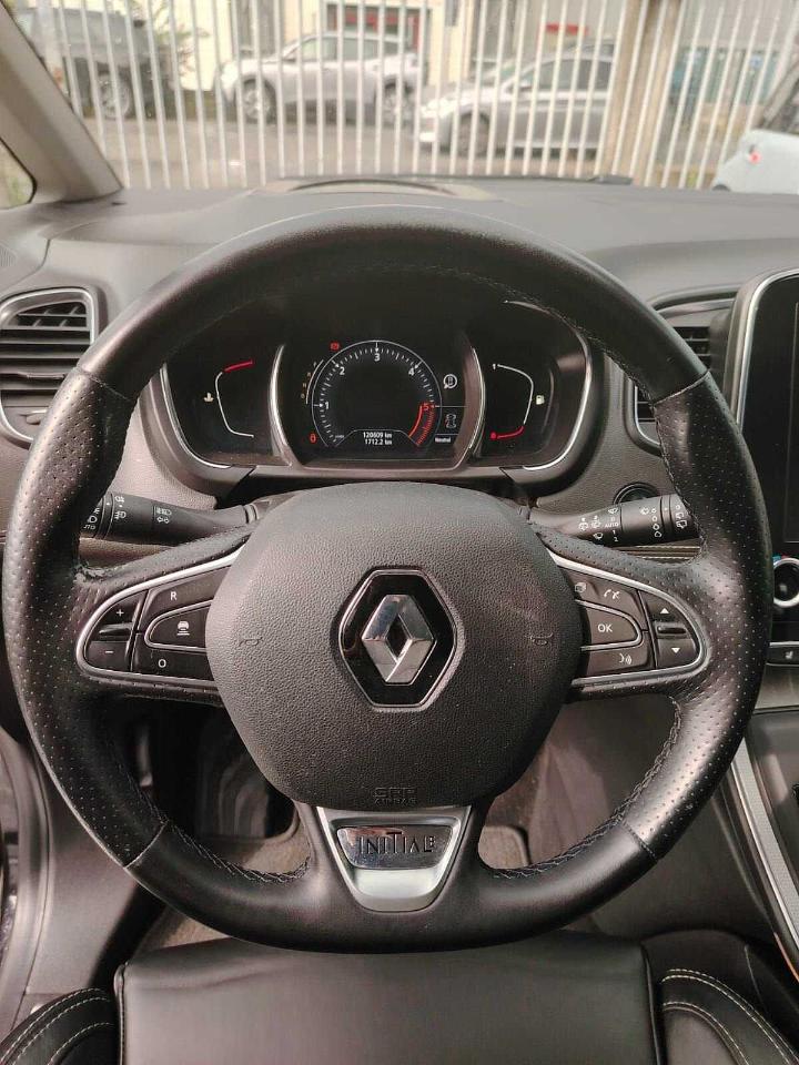 Renault Renault Scenic usata, con bose sound system