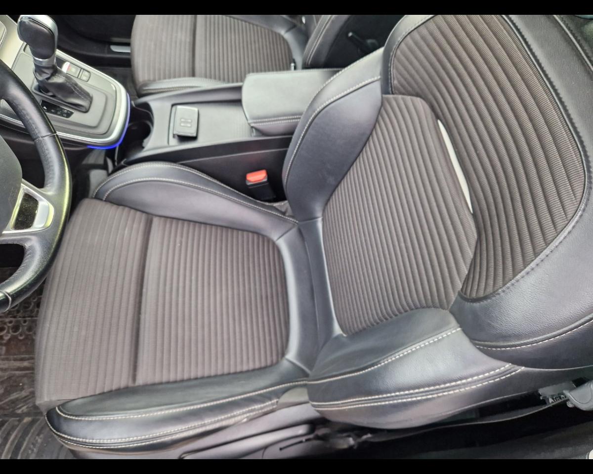 Renault Renault Scenic usata, con alzacristalli elettrici