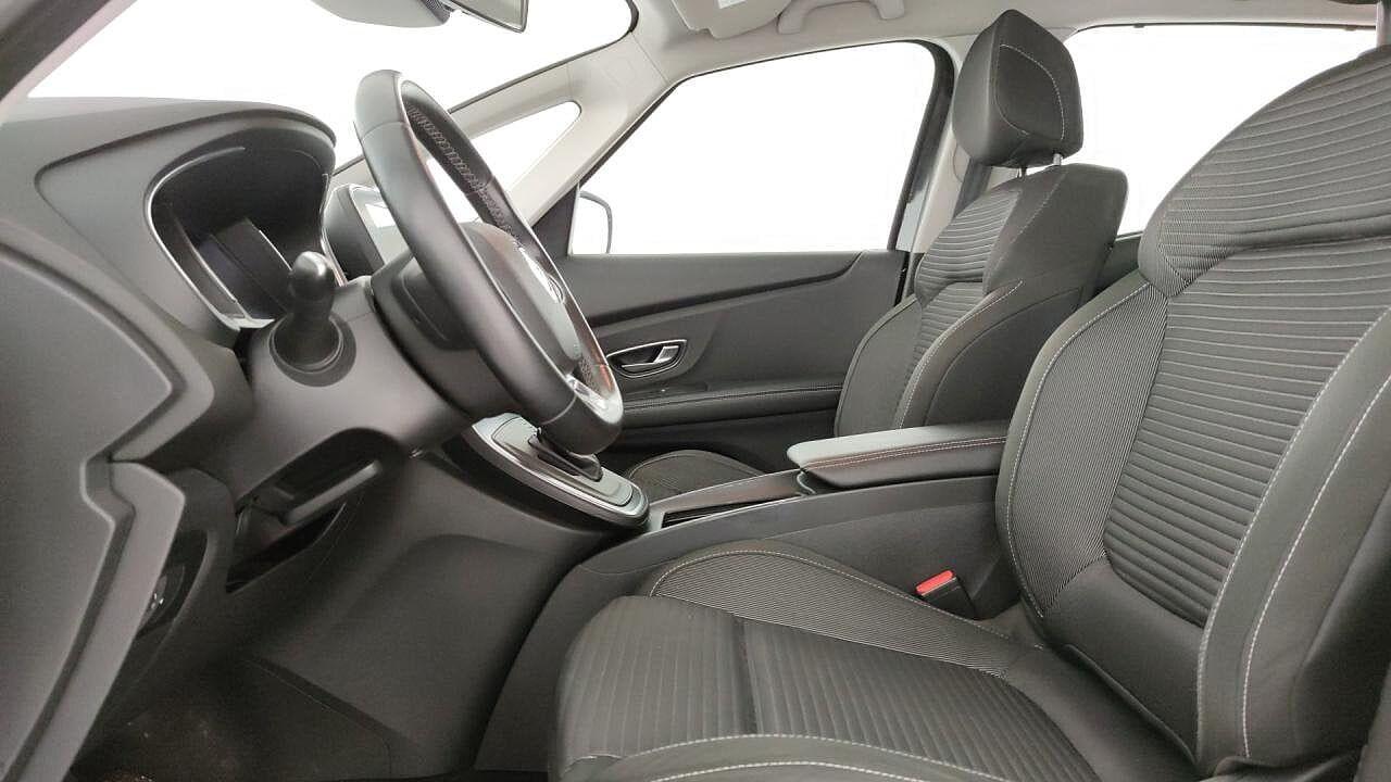 Renault Renault Scenic usata, con 6 marce