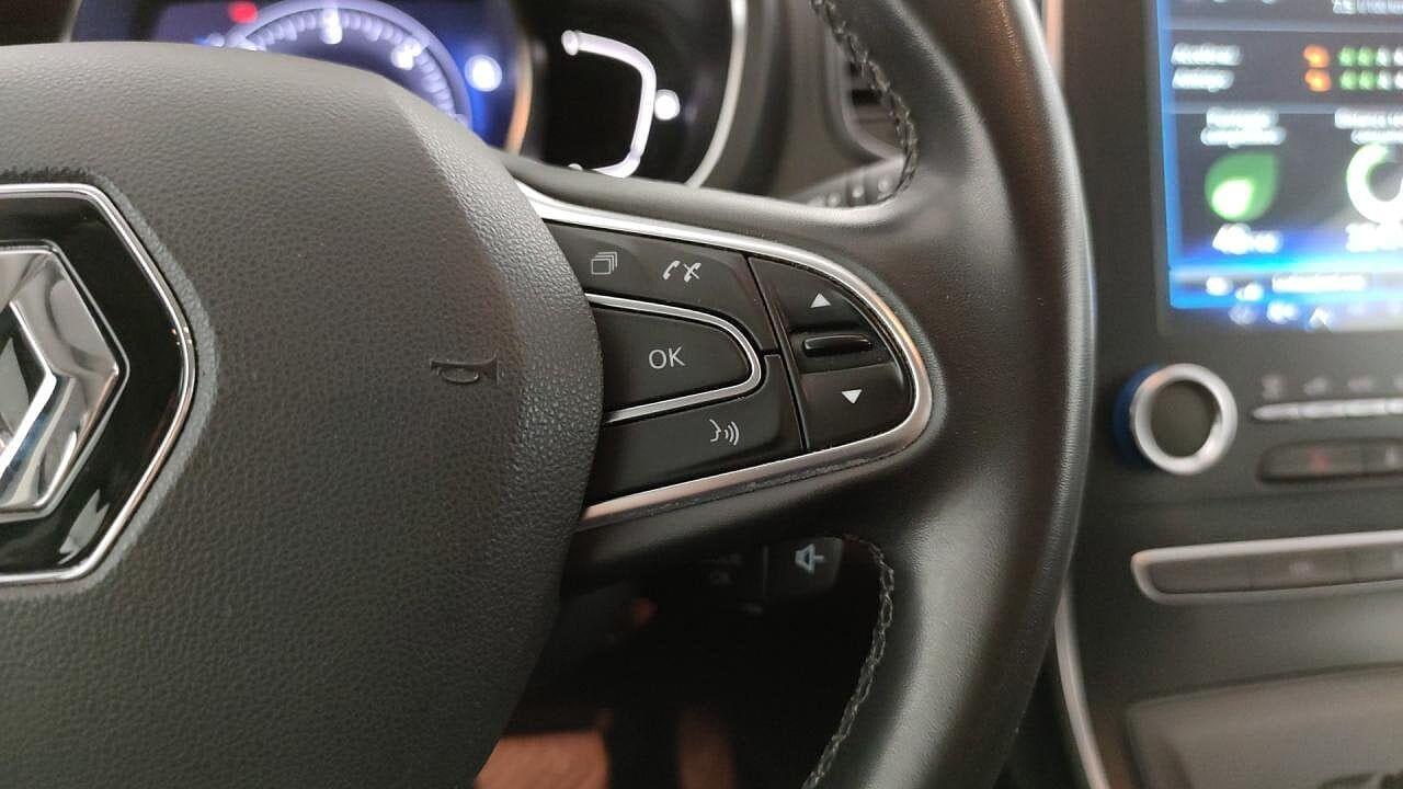 Renault Renault Scenic usata, con fari fendinebbia