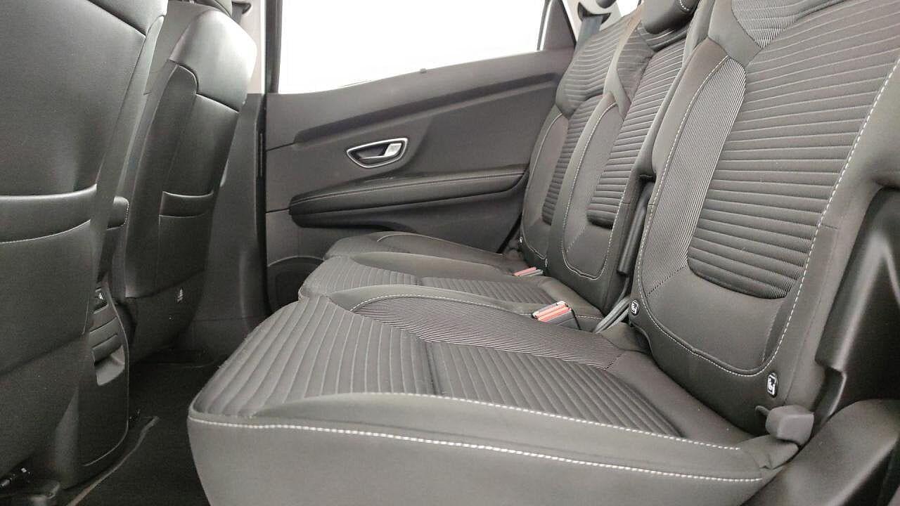 Renault Renault Scenic usata 17