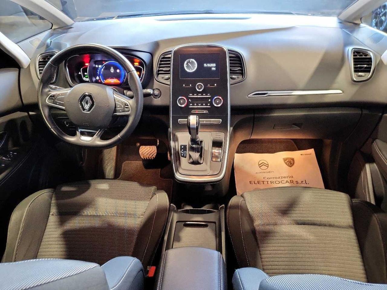 Renault Renault Scenic usata, con cd-radio