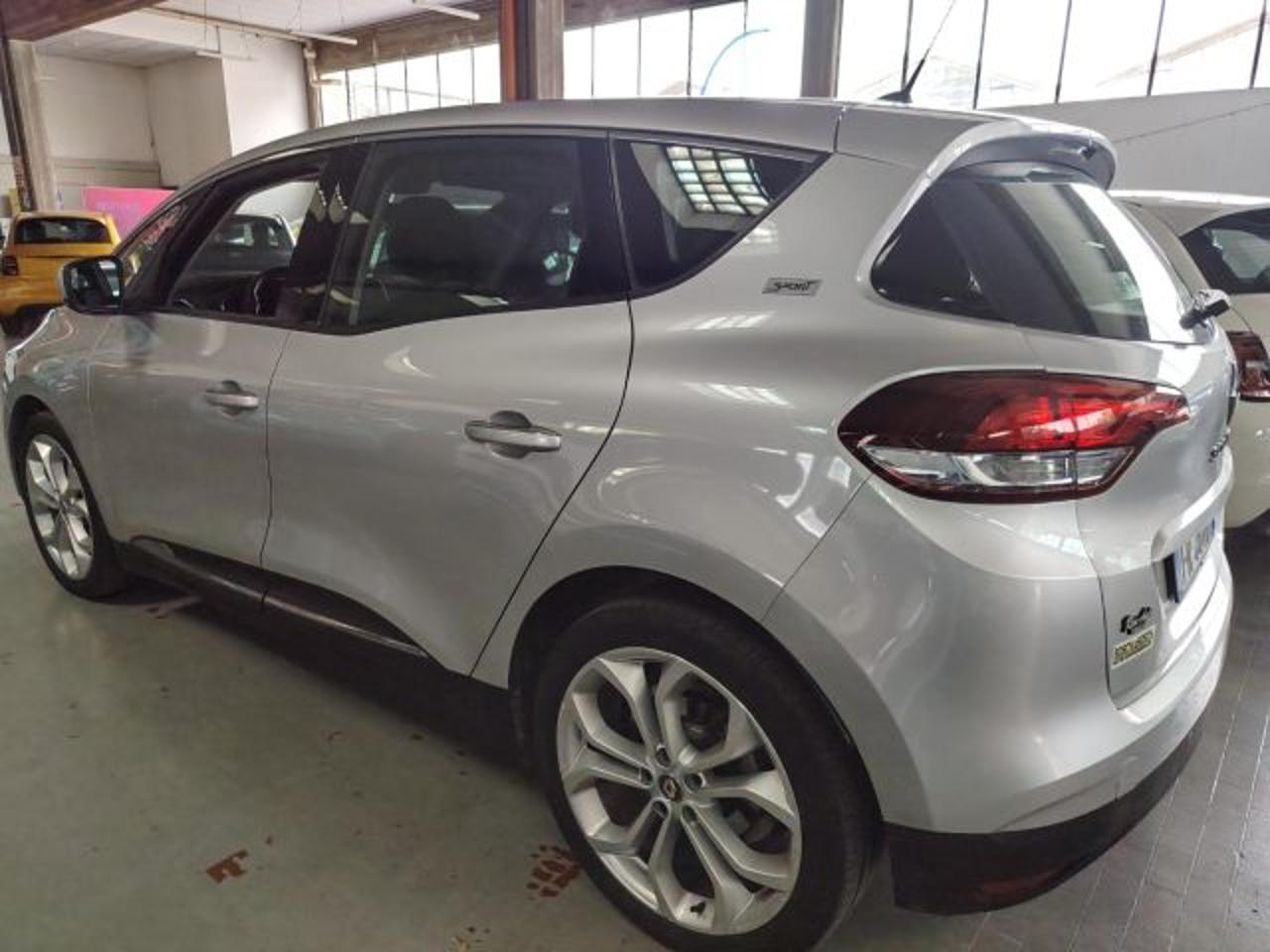 Renault Renault Scenic usata 2