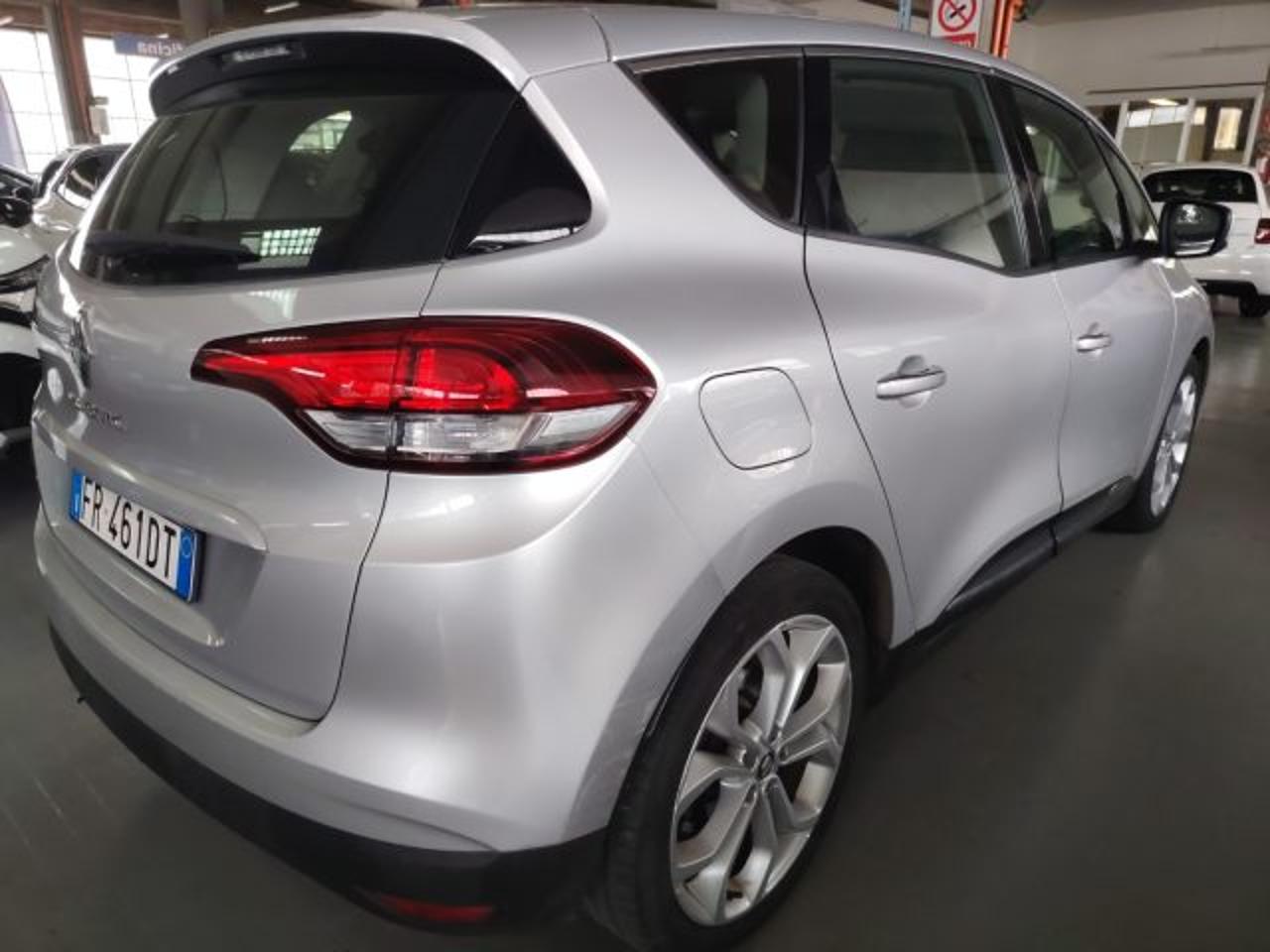 Renault Renault Scenic usata 18