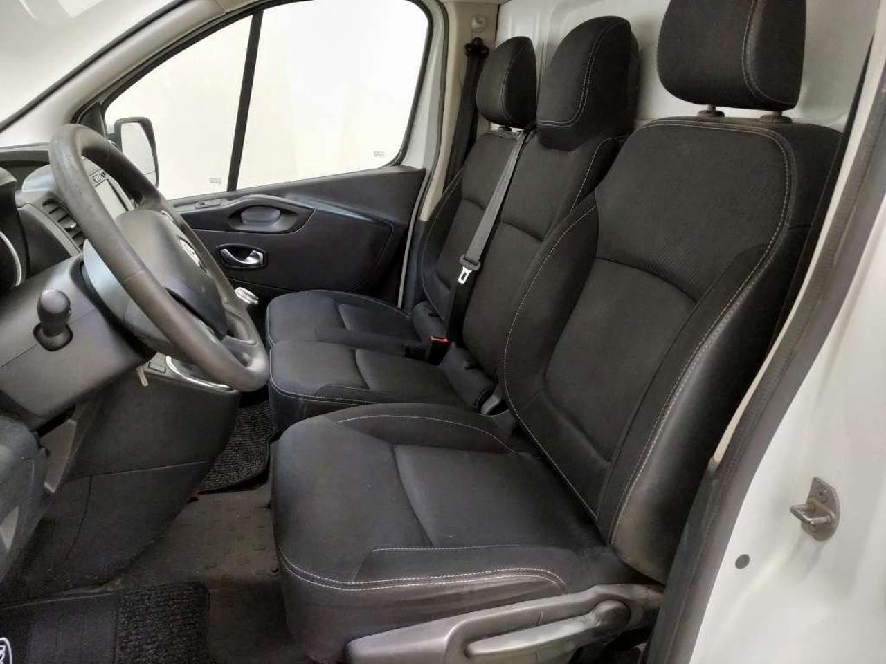 Renault Renault Trafic usata, con servo sterzo
