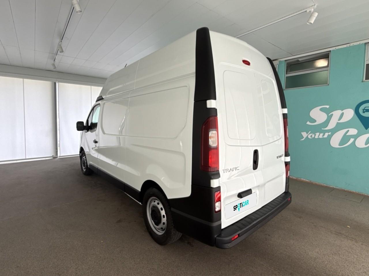 Renault Renault Trafic usata, con connessione bluetooth con connessione telefono e con musica in streaming