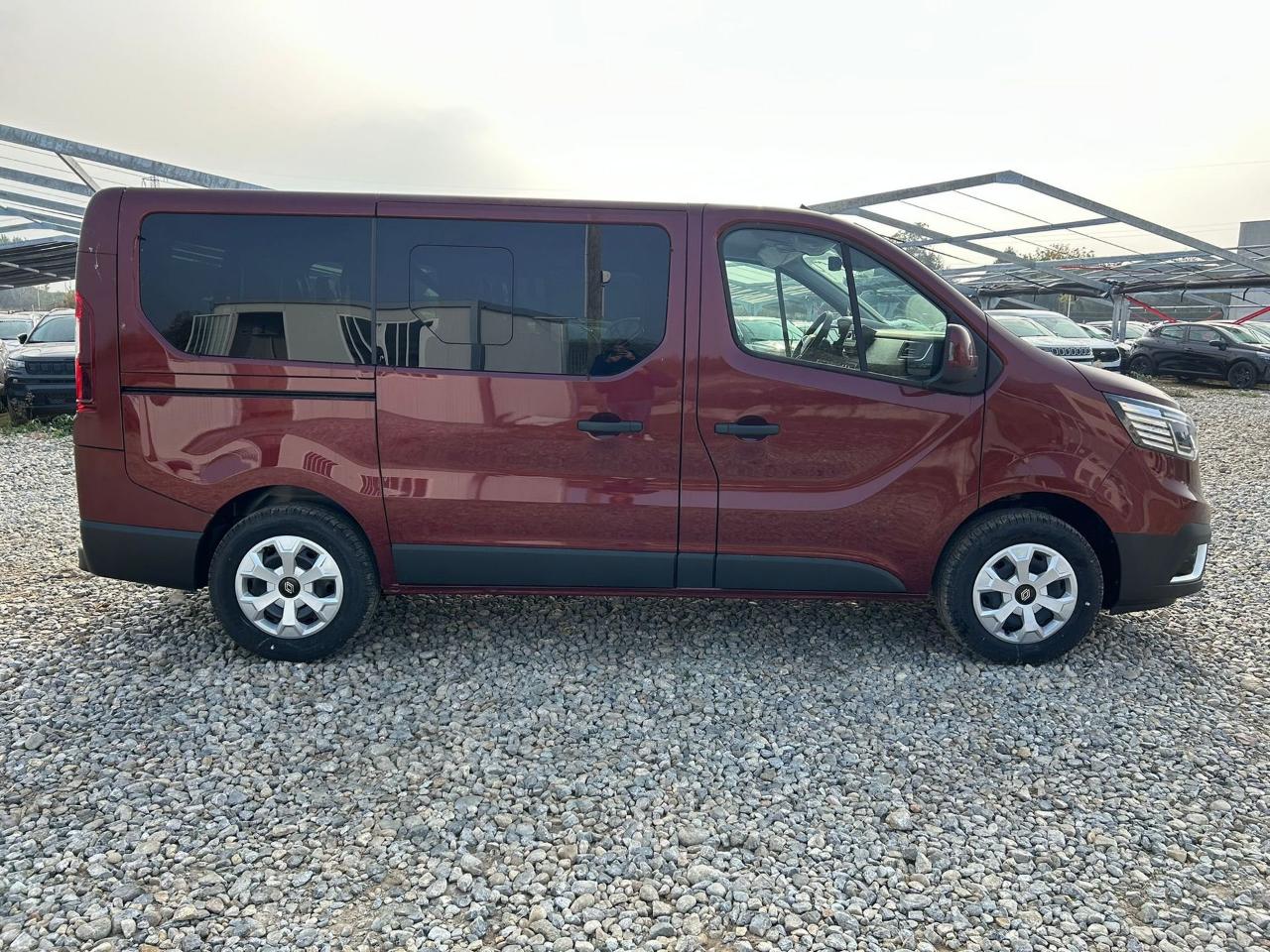 Renault Renault Trafic usata 12