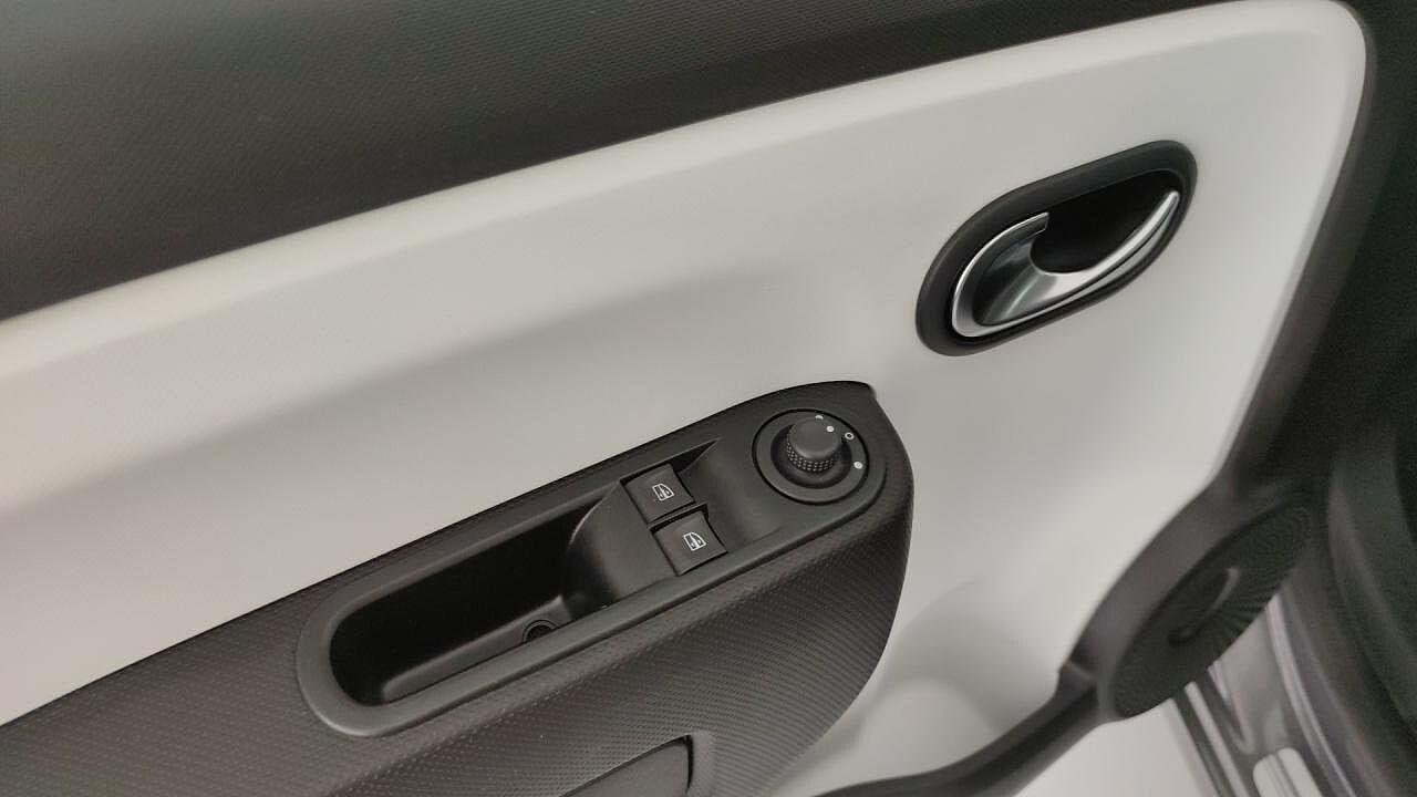 Renault Renault Twingo usata, con sensori luce