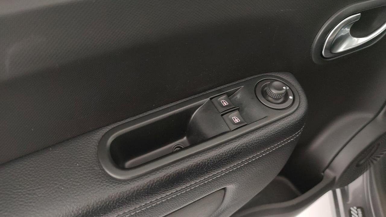Renault Renault Twingo usata, con sistema di navigazione