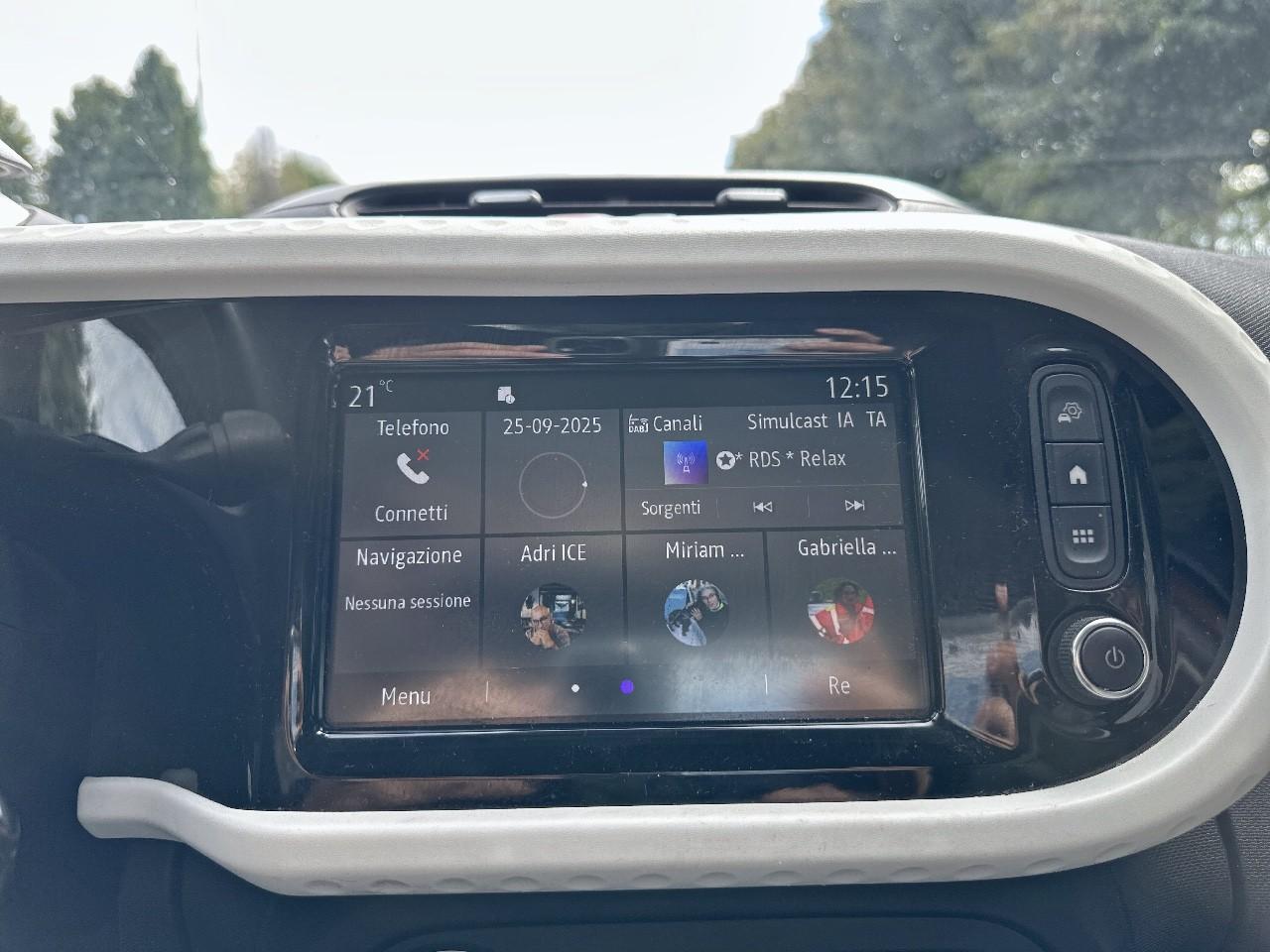 Renault Renault Twingo usata, con airbag anteriore conducente, airbag anteriore passeggero con interrutore di disattivazione