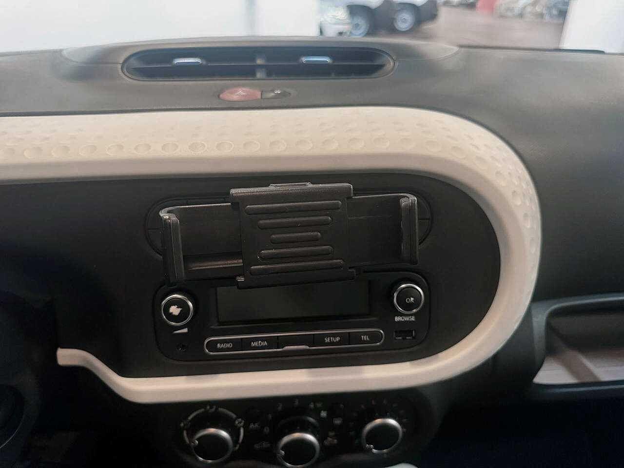 Renault Renault Twingo usata, con 6x Airbag (fontali + laterali + testa)