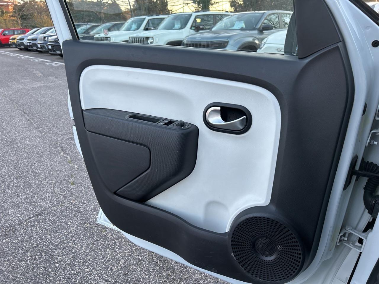 Renault Renault Twingo usata 9