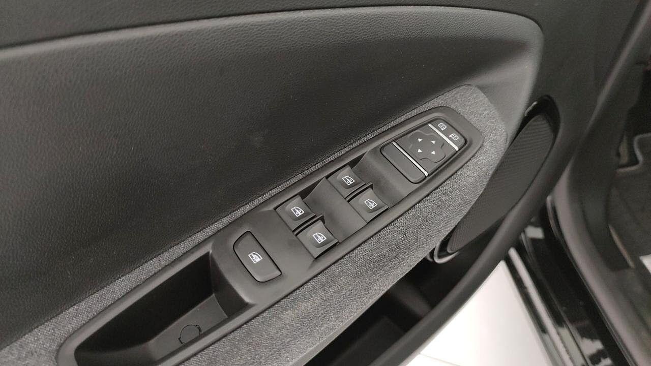 Renault Renault Zoe usata, con sistema di navigazione