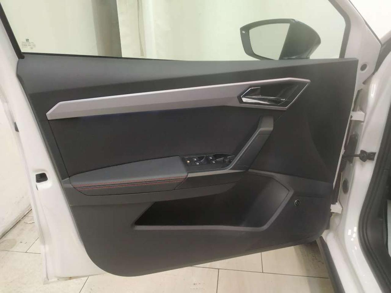 Seat Seat Arona usata, con cerchi in lega