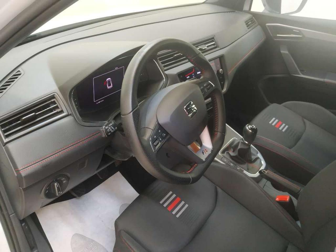Seat Seat Arona usata, con chiusura centralizzata