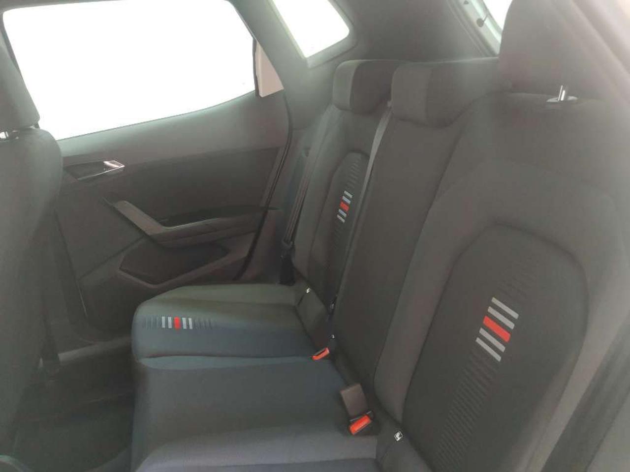 Seat Seat Arona usata, con navigatore