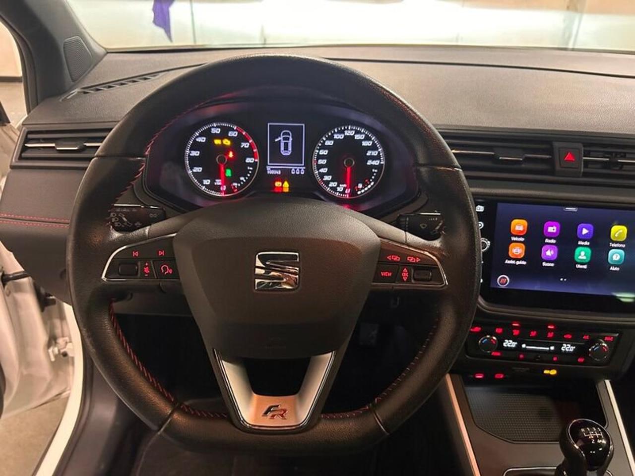 Seat Seat Arona usata, con cerchi in lega