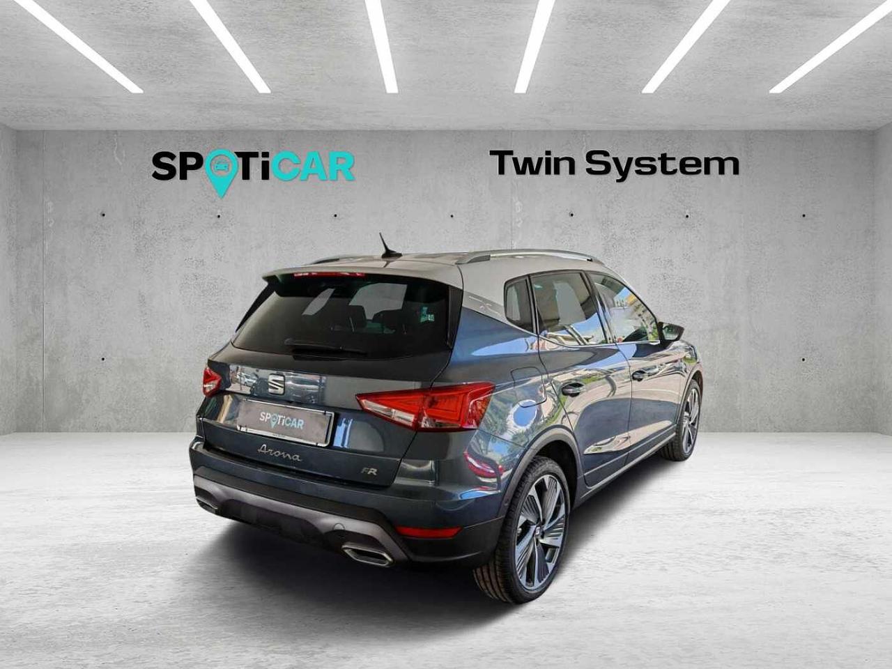 Seat Seat Arona usata, con avvisatore acustico cinture di sicurezza anteriori