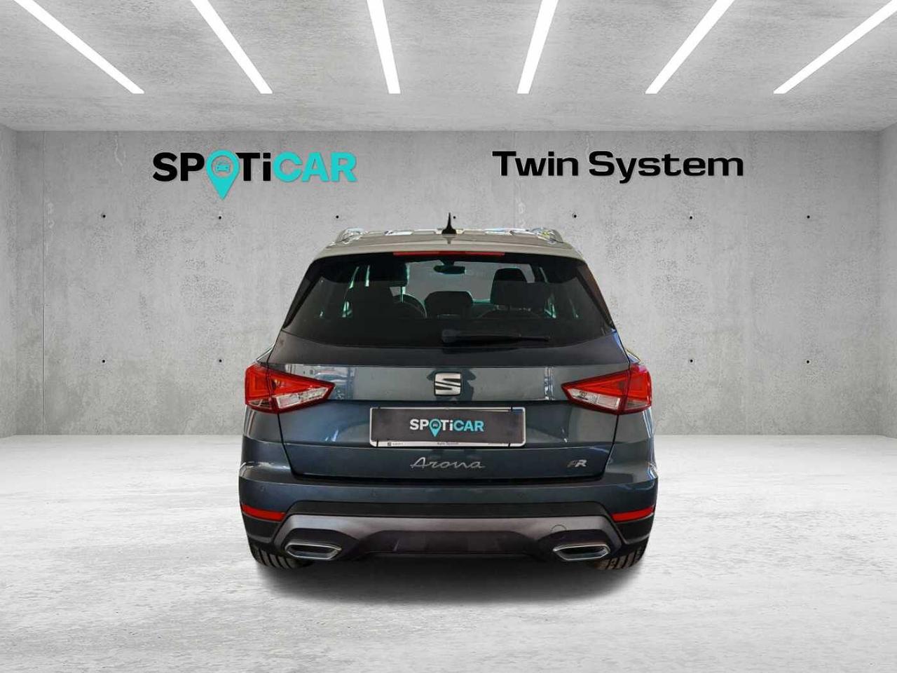Seat Seat Arona usata, con barre al tetto cromate