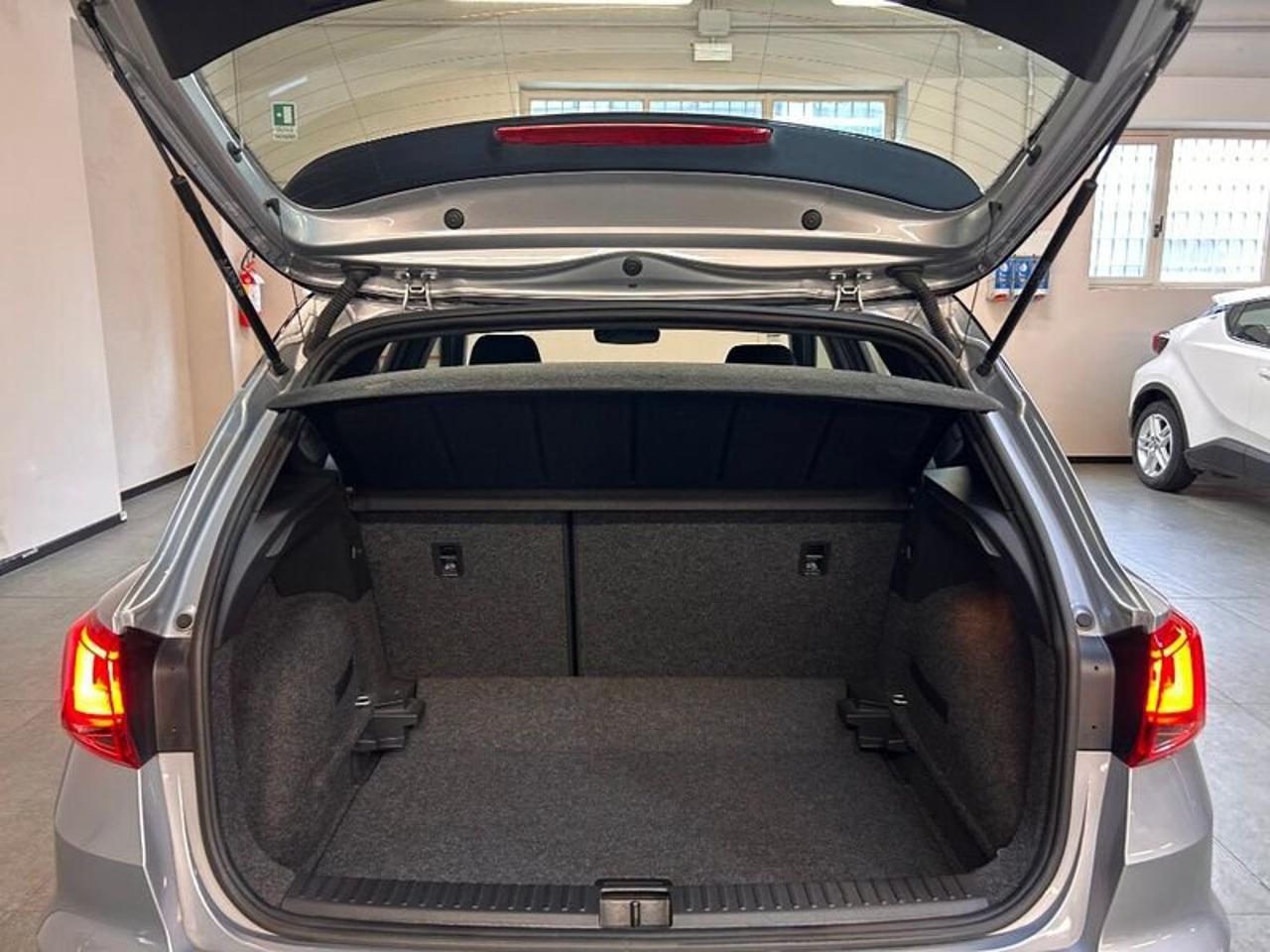 Seat Seat Arona usata, con alzacristalli elettrici