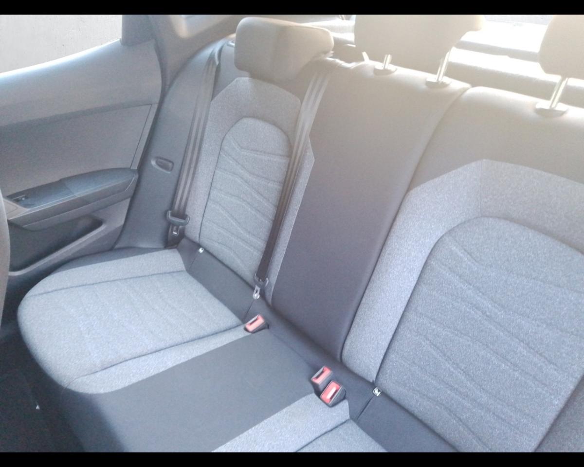Seat Seat Arona usata, con autoradio