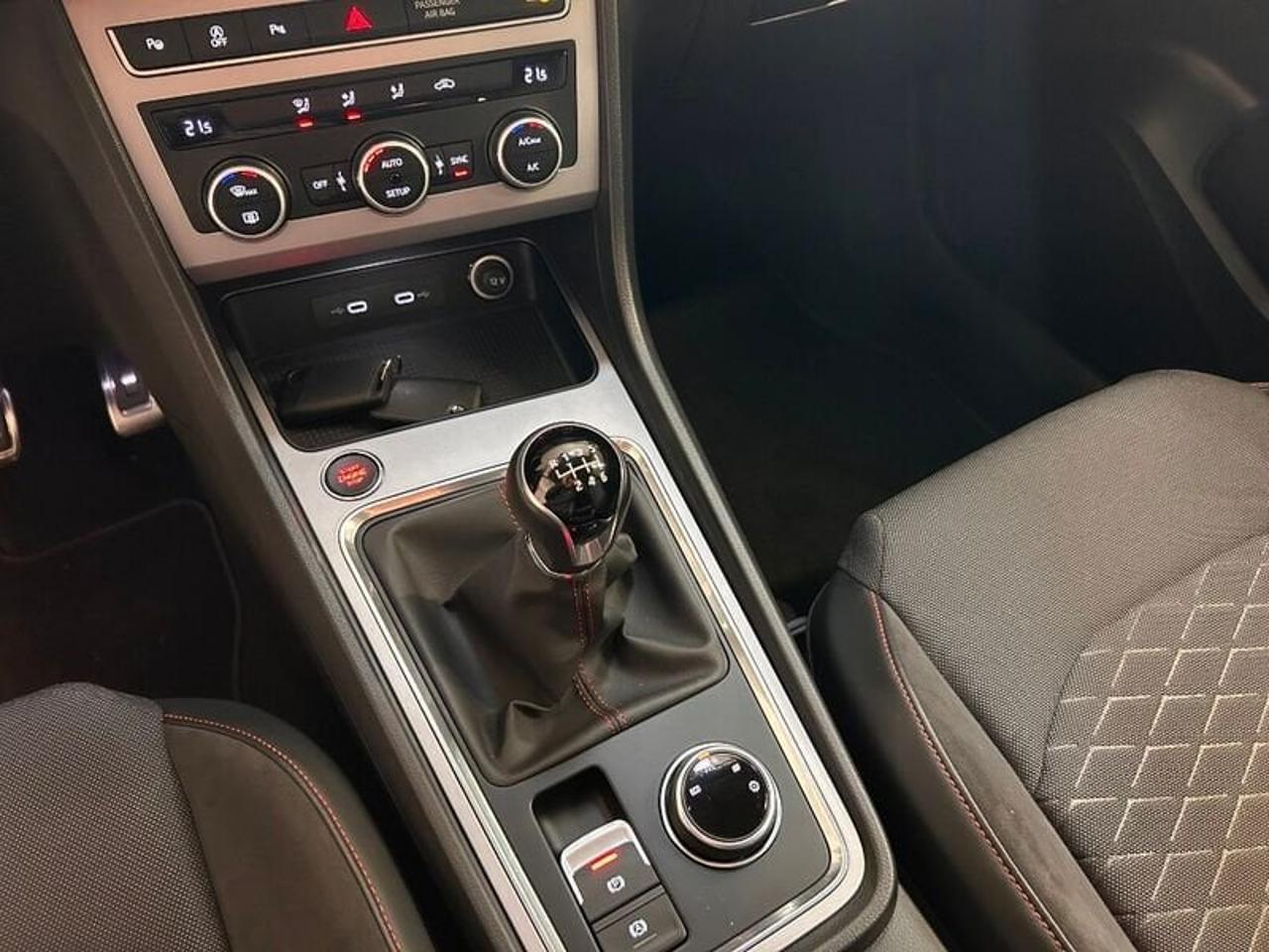 Seat Seat Ateca usata, con cerchi in lega