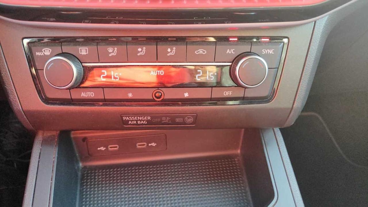 Seat Seat Ibiza usata, con fari fendinebbia