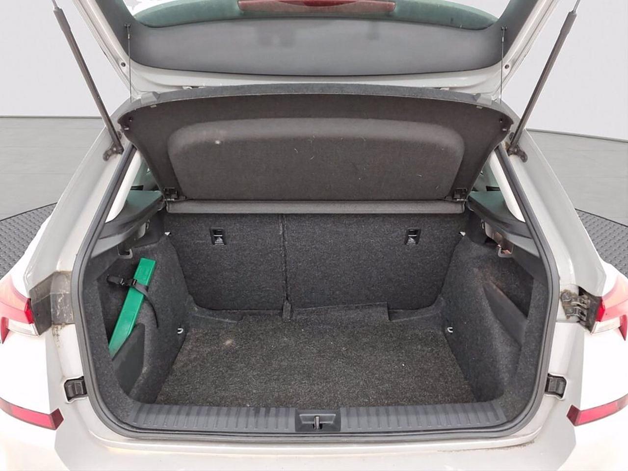 Skoda Skoda Kamiq usata, con bluetooth