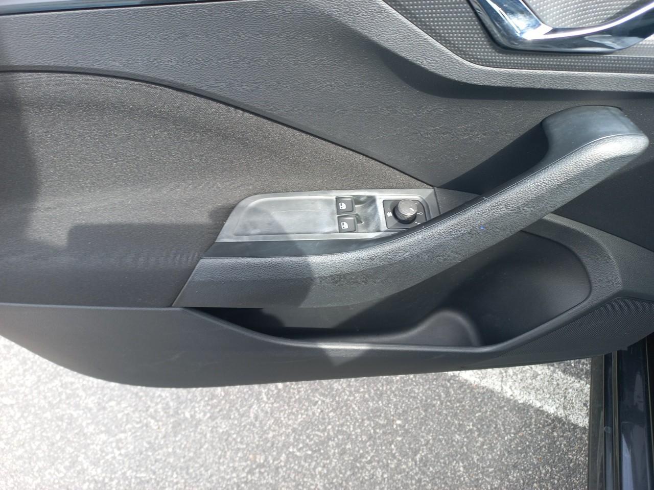Skoda Skoda Kamiq usata, con alzacristalli elettrici anteriori , numero ad impulso 2