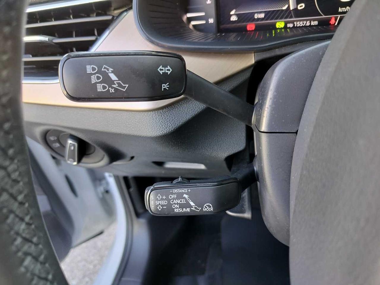 Skoda Skoda Kamiq usata, con alzacristalli elettrici anteriori comfort e posteriori con sicurezza per bambini