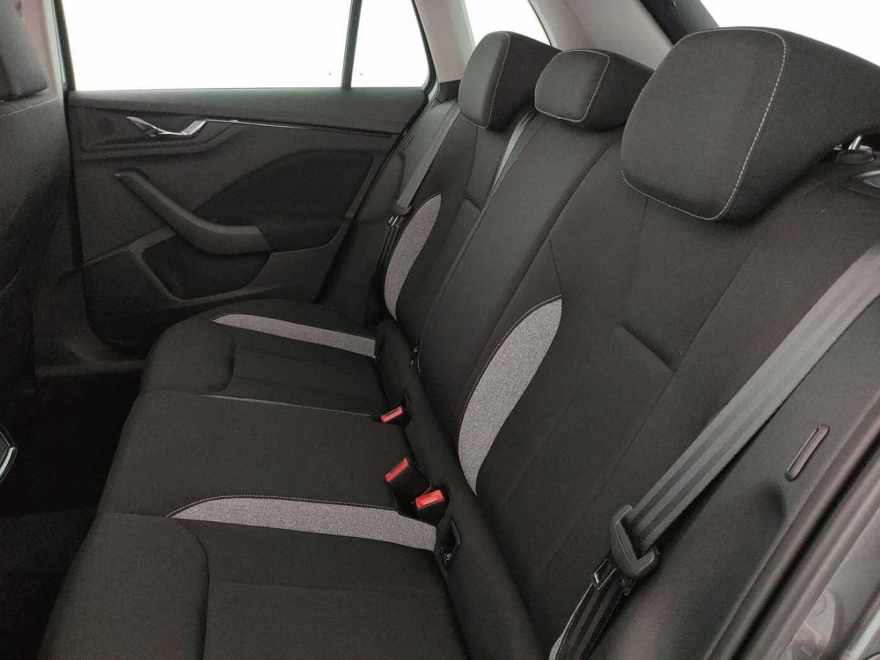 Skoda Skoda Kamiq usata, con Rivestimento interno