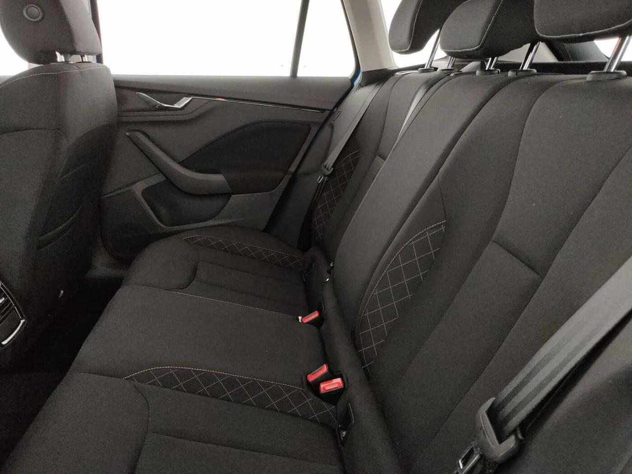 Skoda Skoda Kamiq usata, con Rivestimento interno