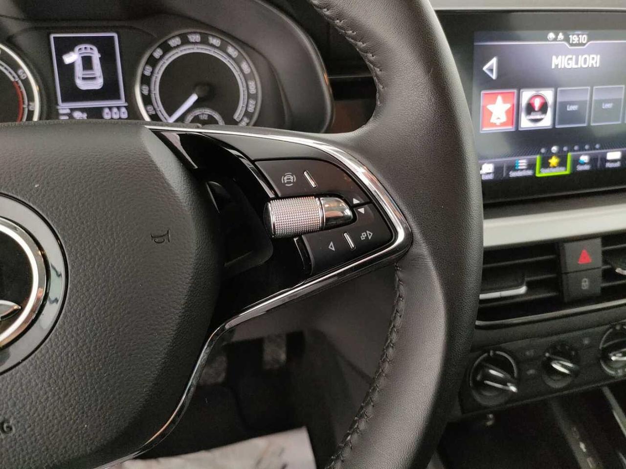 Skoda Skoda Kamiq usata 17