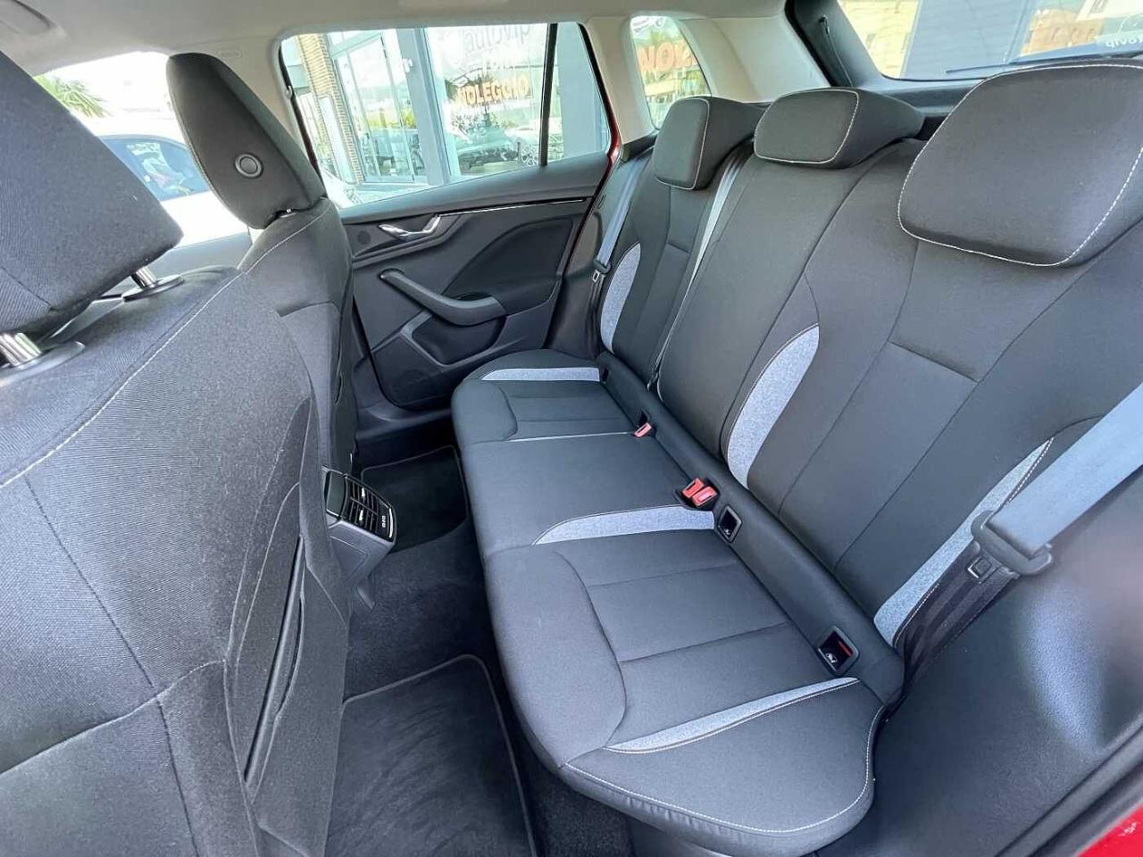 Skoda Skoda Kamiq usata 10