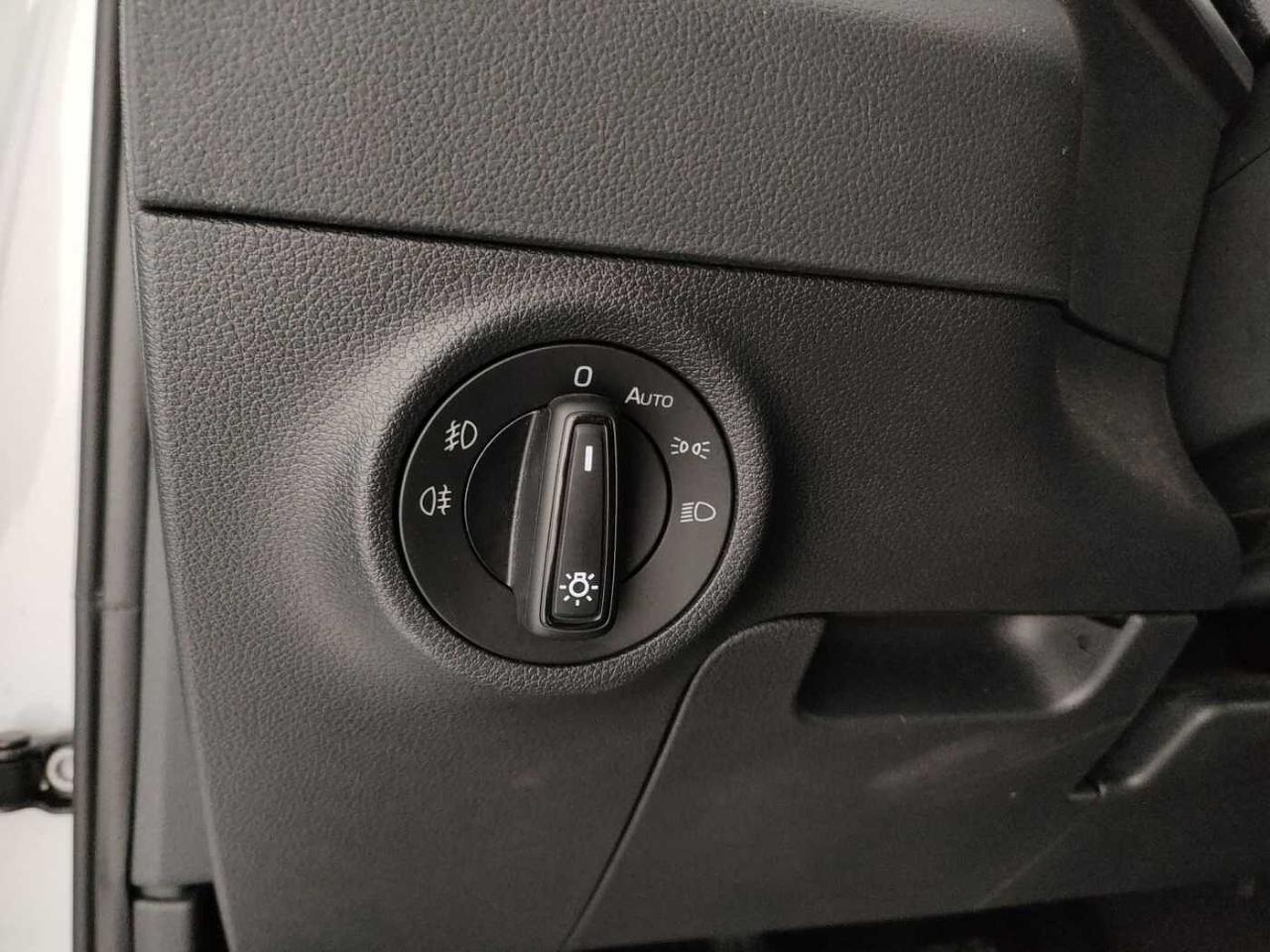 Skoda Skoda Karoq usata, con android auto & apple carplay