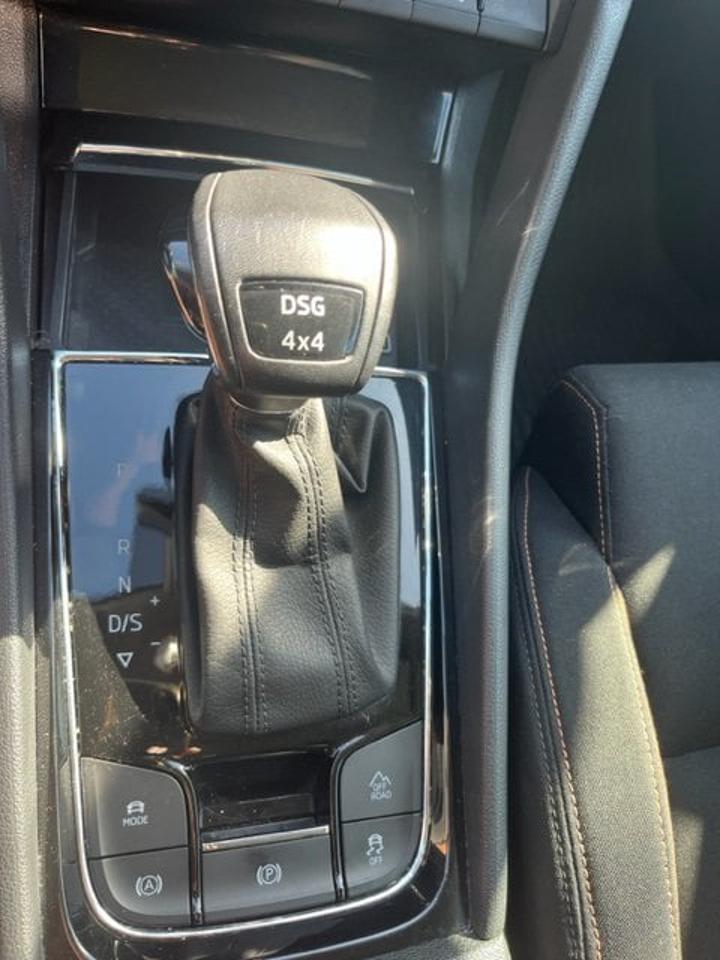 Skoda Skoda Karoq usata, con cruise control