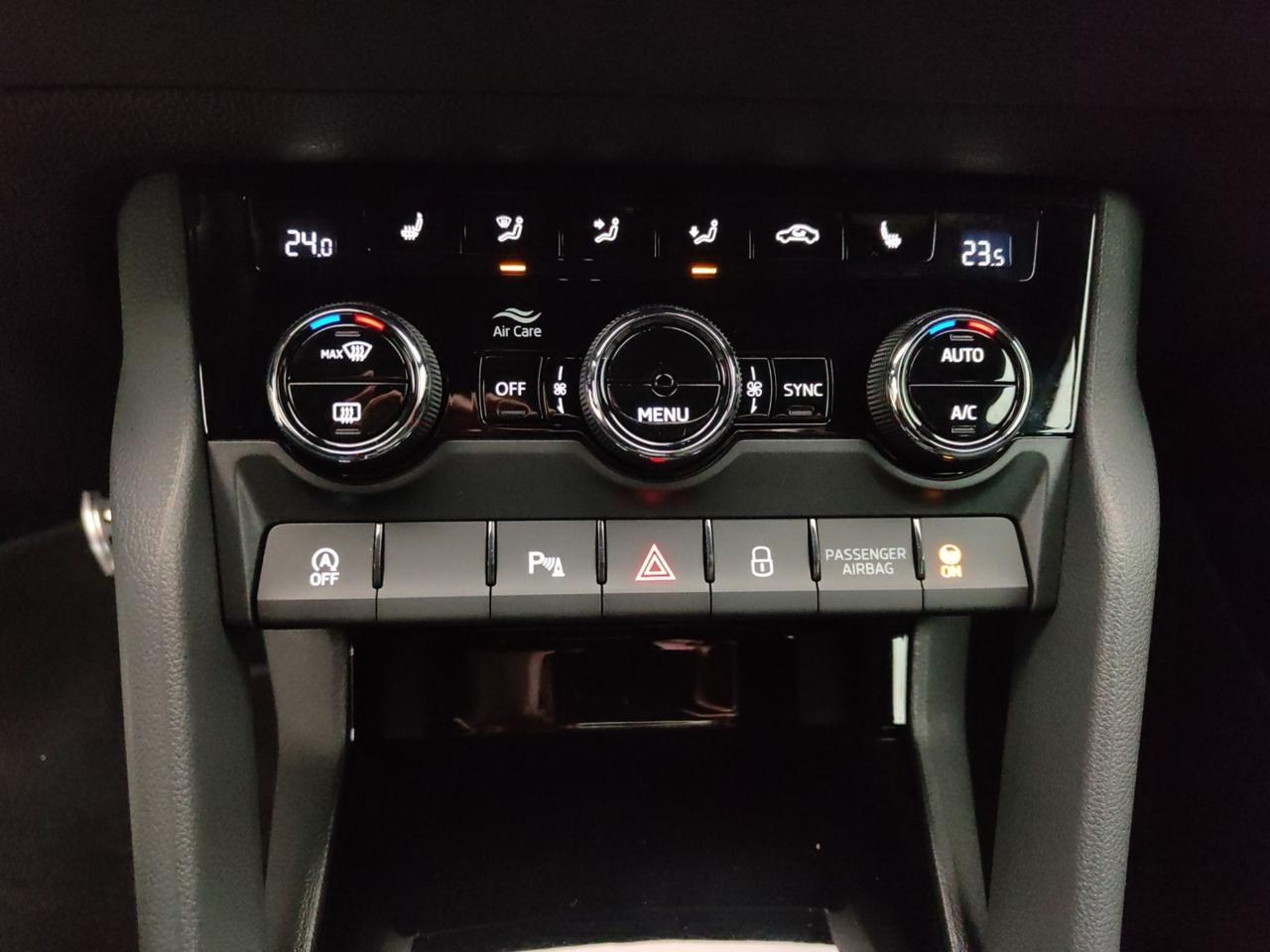Skoda Skoda Karoq usata 17