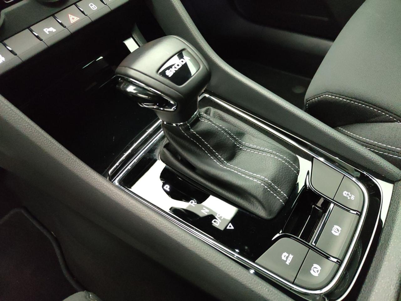 Skoda Skoda Karoq usata 18